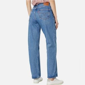 Women 501 blue Levi jeans. Size W26 L28. Used